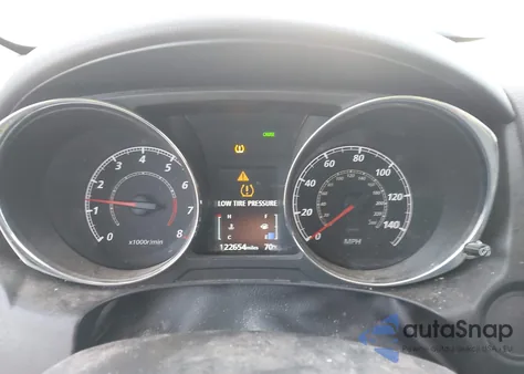 2019 Mitsubishi Outlander Sport 2.0 Es z USA, uszkodzony, nr VIN JA4AP3AU2KU018380